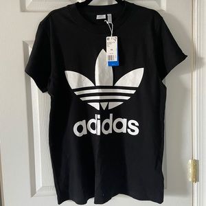 NWT ADIDAS TSHIRT